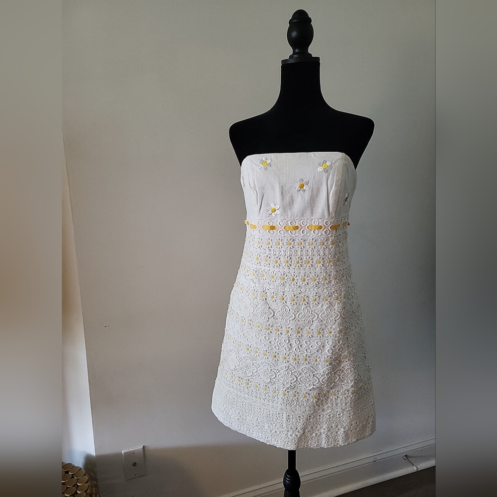 Lilly Pulitzer Bowen White Daisy Strapless Sundress, size 10